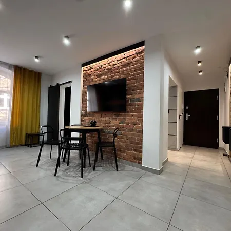 Centrum Family&friends K O ś C I U S Z K I K2